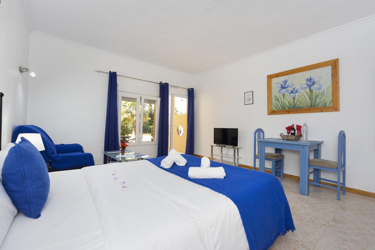 Aparthotel Carrio Sol - Monty'S Calp Cameră foto